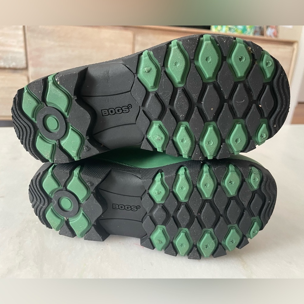 Bogs Boots Essential Rain Mid Rainboots - Picture 4 of 6